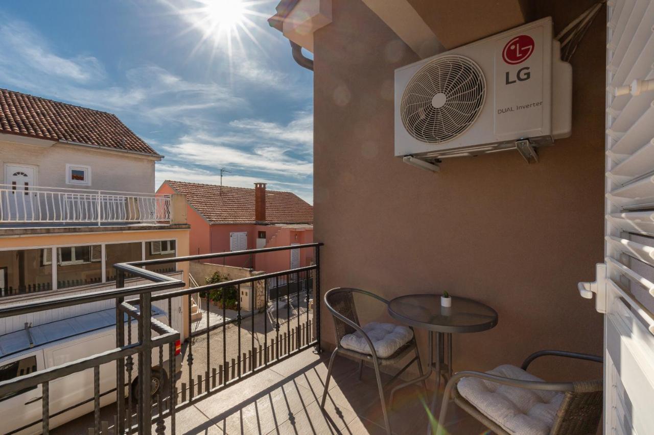 D&D Apartmani Weißenburg Exterior foto