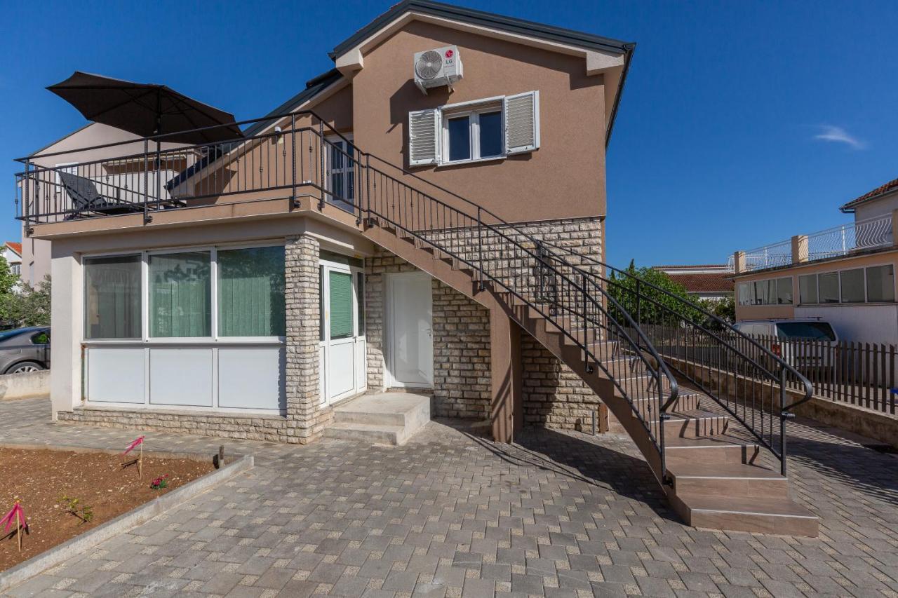 D&D Apartmani Weißenburg Exterior foto